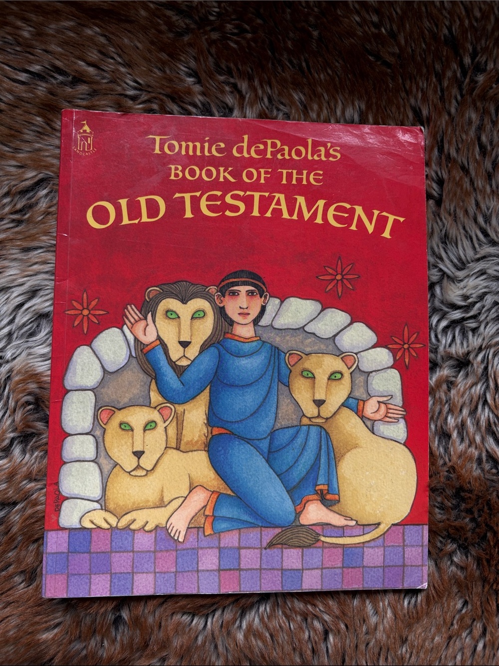 Tomie dePaola's Book of the Old Testament - Red Cover